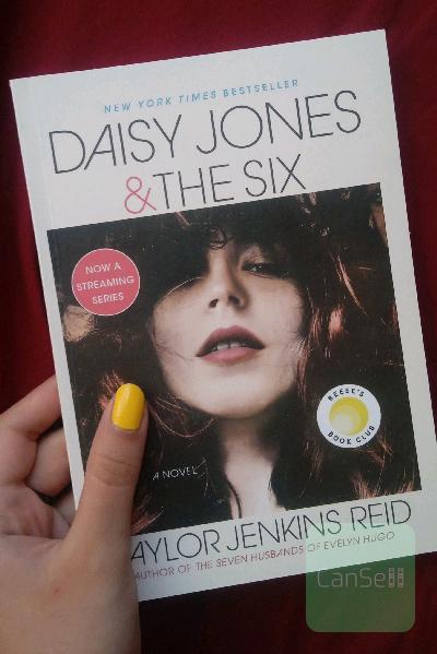 Daisy jones and the six 