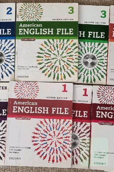 American English File مجموعه